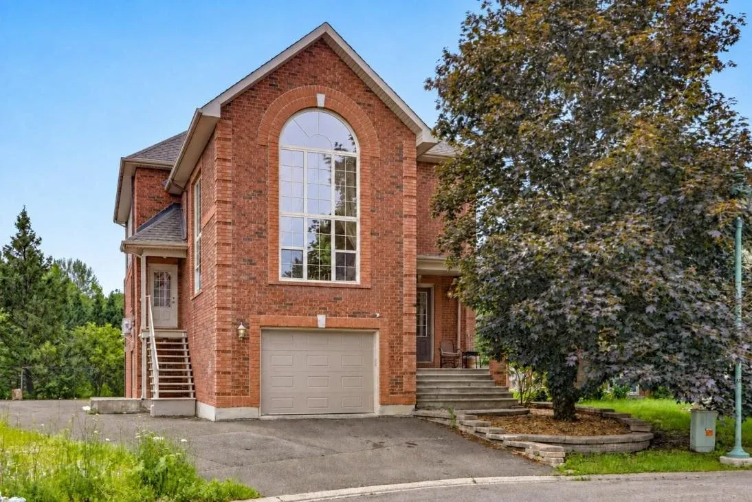 Triplex détaché, 14 Rue de la Cime, Gatineau (Hull, Richelieu / Hautes-Plaines / Dôme) · YGS Yanis Gauthier-Sigeris